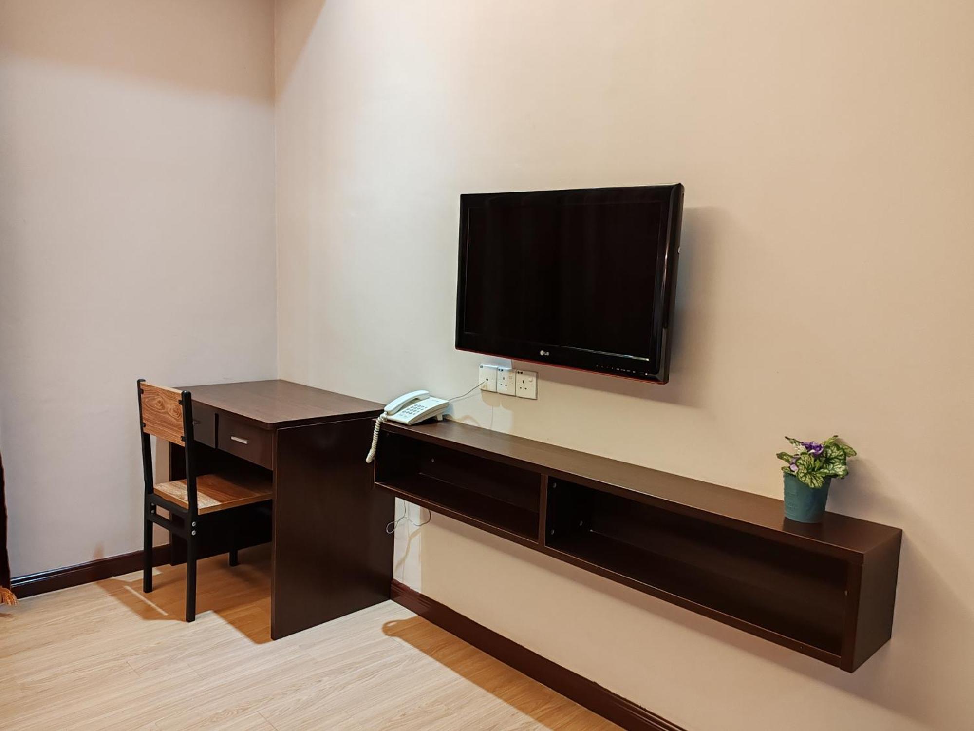 Hotel Prima サンダカン エクステリア 写真